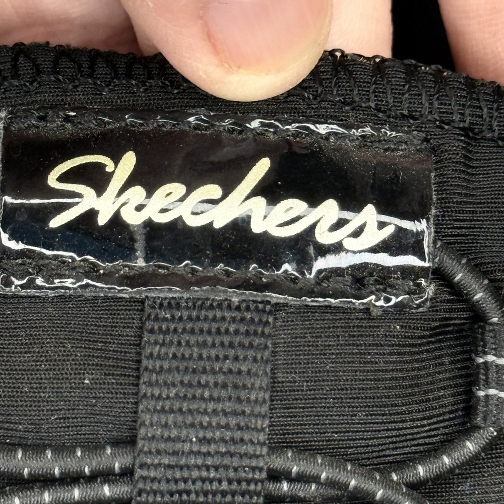 Skechers women's slip on sneakers size 11 black knit comfort - Picture 6 of 9